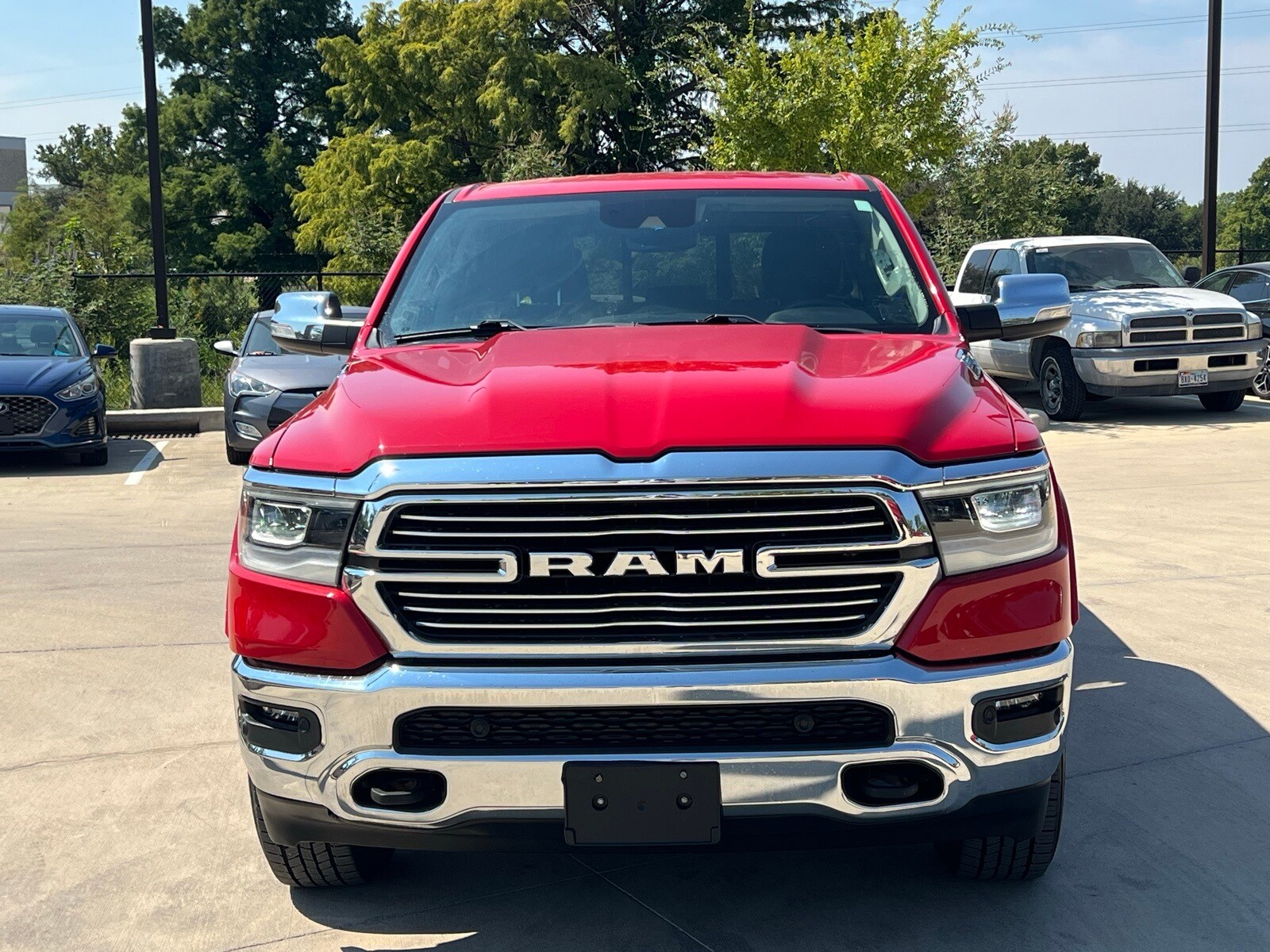 2022 Ram 1500 Laramie photo 2
