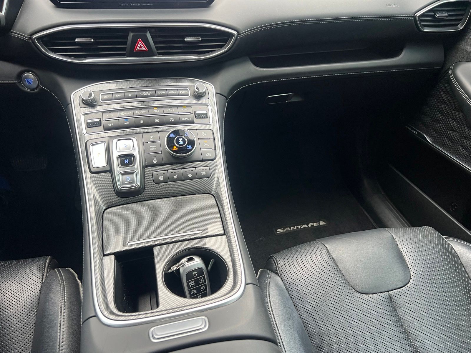 2023 Hyundai Santa Fe Limited - Photo 38