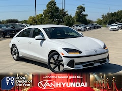 2025 Hyundai IONIQ 6 SE Sedan