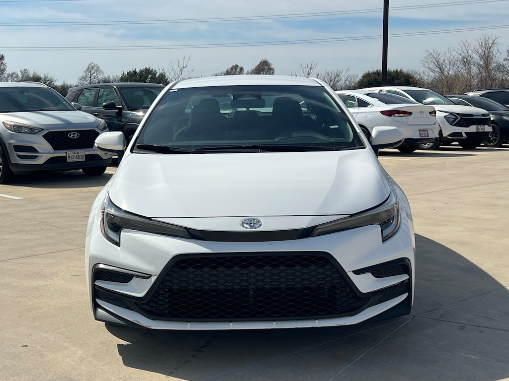 Used 2023 Toyota Corolla SE Sedan
