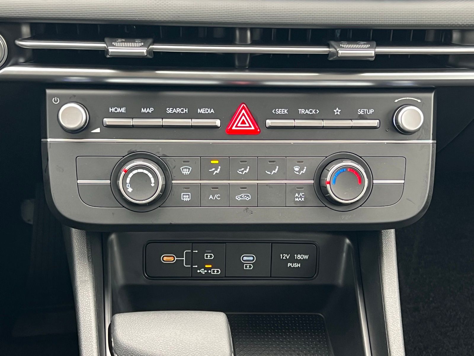 2026 Hyundai Tucson SE - Photo 30