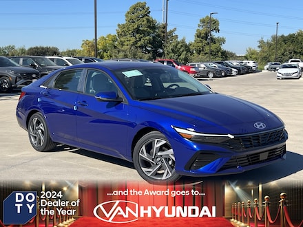 2025 Hyundai Elantra Limited Sedan