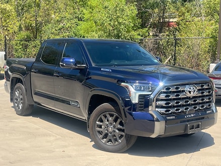 2025 Toyota Tundra Hybrid Platinum Truck