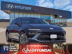 2025 Hyundai Sonata Hybrid Limited Sedan