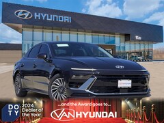 2025 Hyundai Sonata Hybrid Limited Sedan