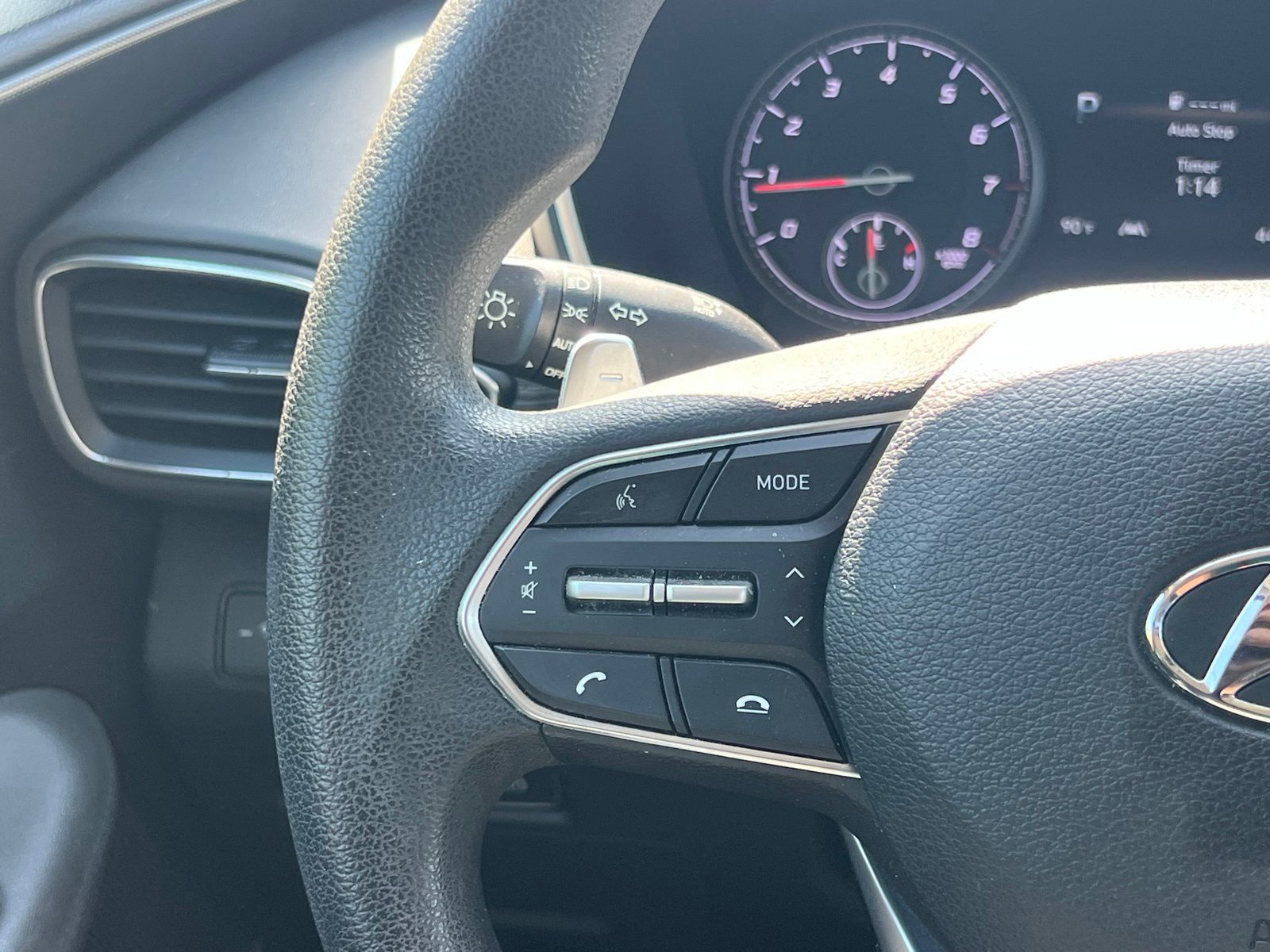 2021 Hyundai Santa Fe SE - Photo 25