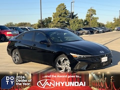 2025 Hyundai Elantra SEL Sport Sedan