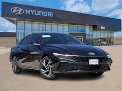 2025 Hyundai Elantra SEL Sport Sedan