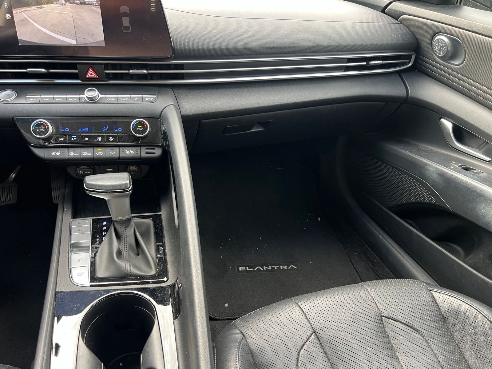 2023 Hyundai Elantra Limited - Photo 33
