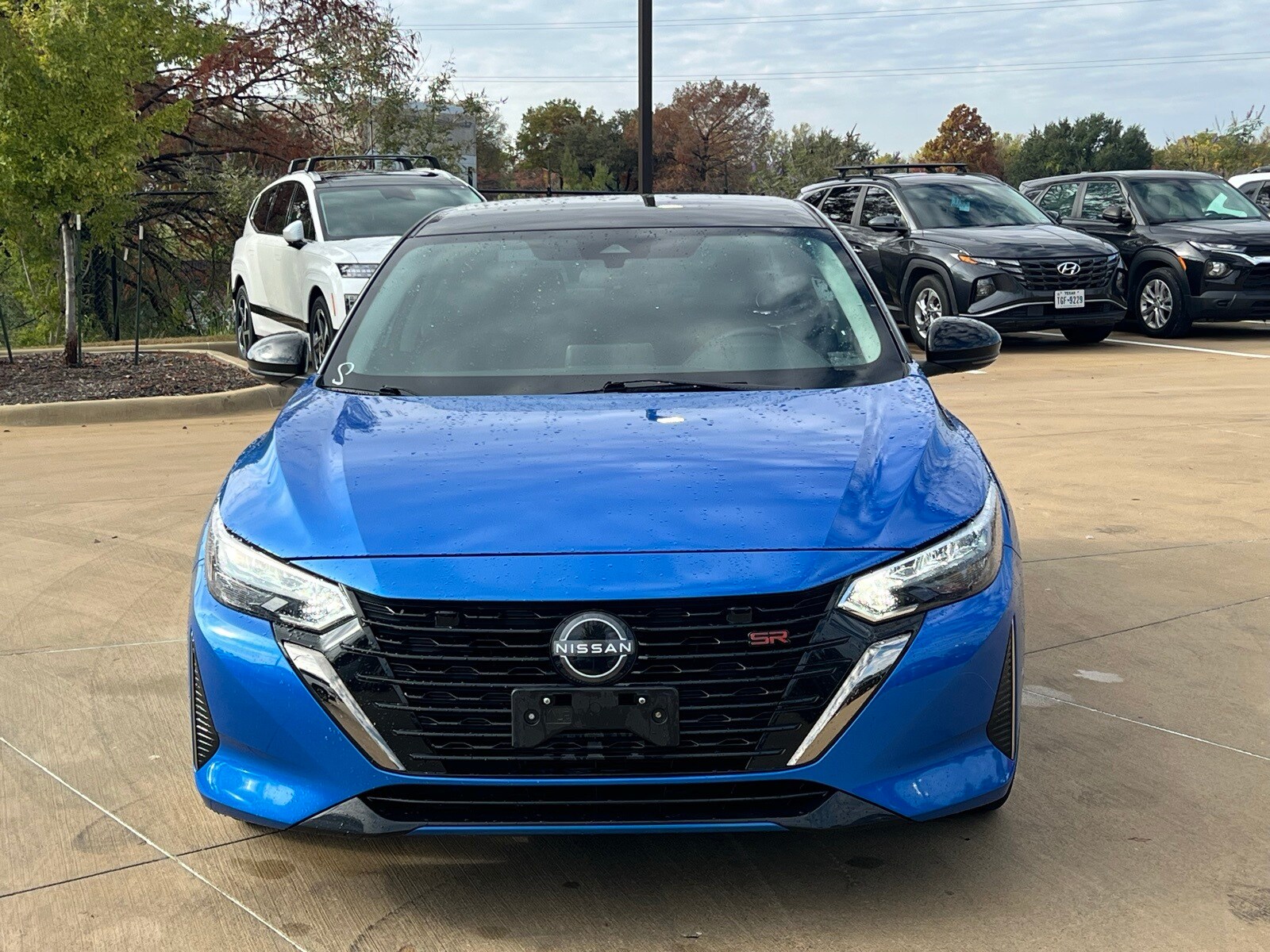 2024 Nissan Sentra SR photo 2