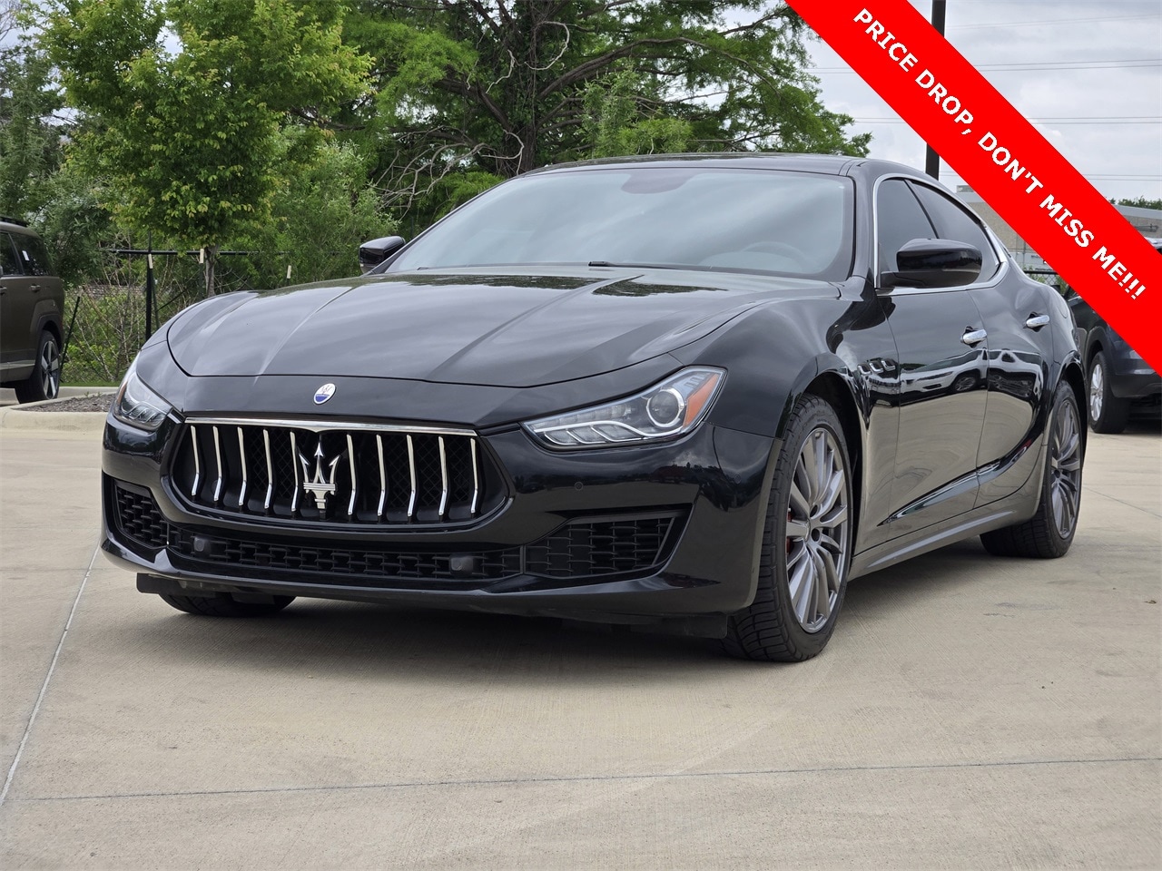 Used 2018 Maserati Ghibli Base with VIN ZAM57XSA4J1291710 for sale in Carrollton, TX