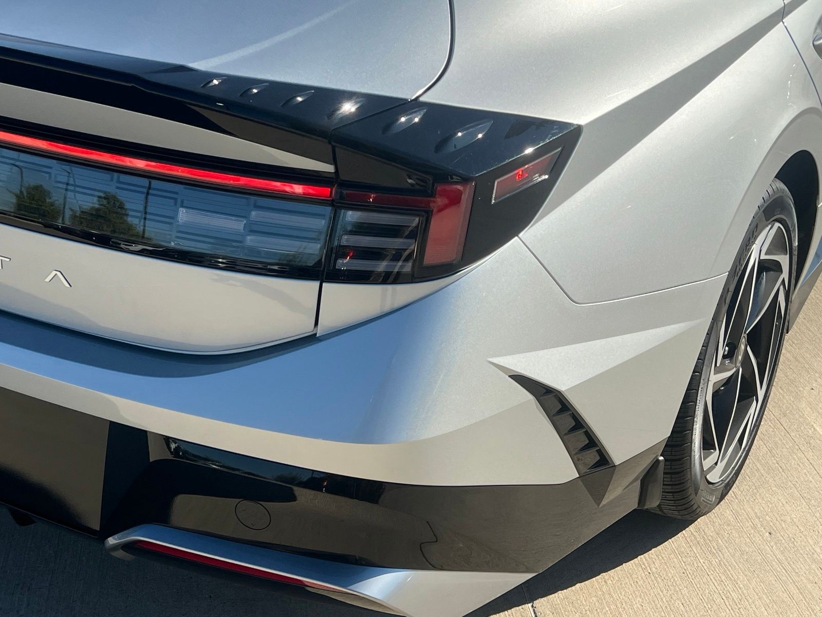 2026 Hyundai Sonata SEL - Photo 14