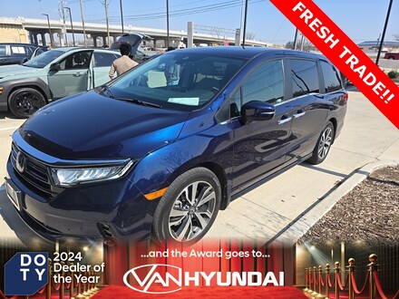 2023 Honda Odyssey Touring Minivan/Van