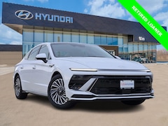 2025 Hyundai Sonata Hybrid Limited Sedan