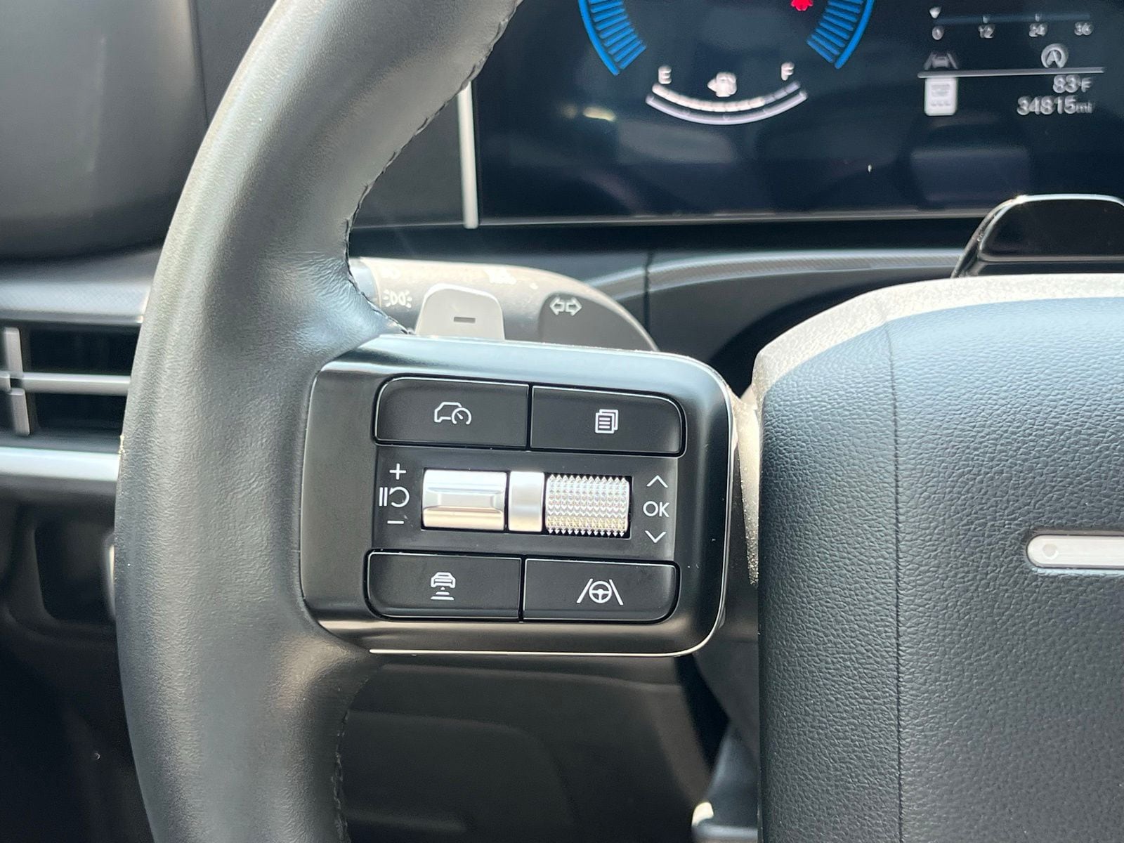 2025 Hyundai Santa Fe SEL - Photo 31