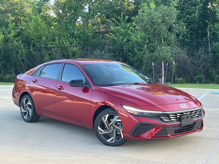 2025 Hyundai Elantra SEL Sport Sedan