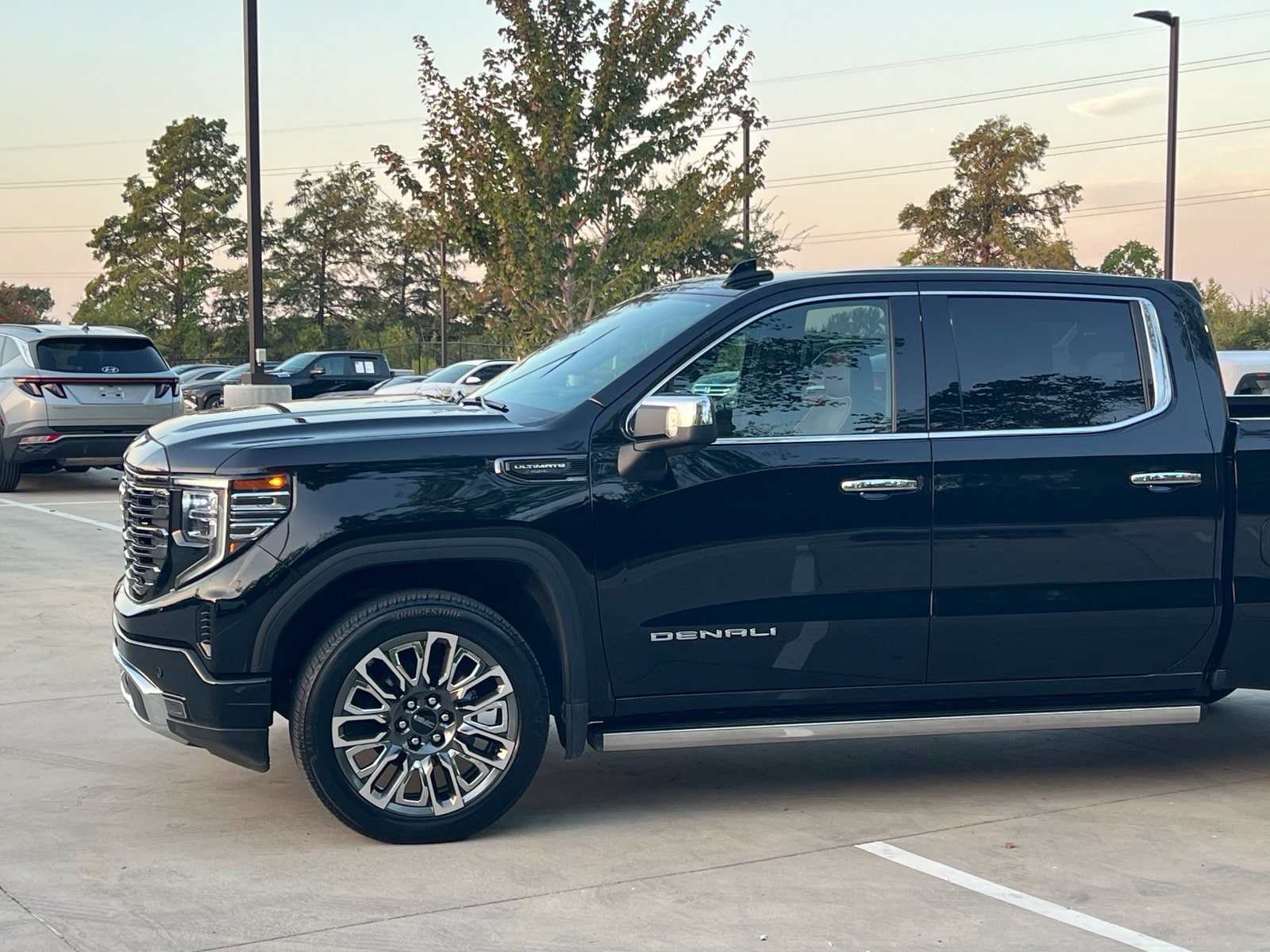 Used 2024 Onyx Black GMC Denali Ultimate image 7