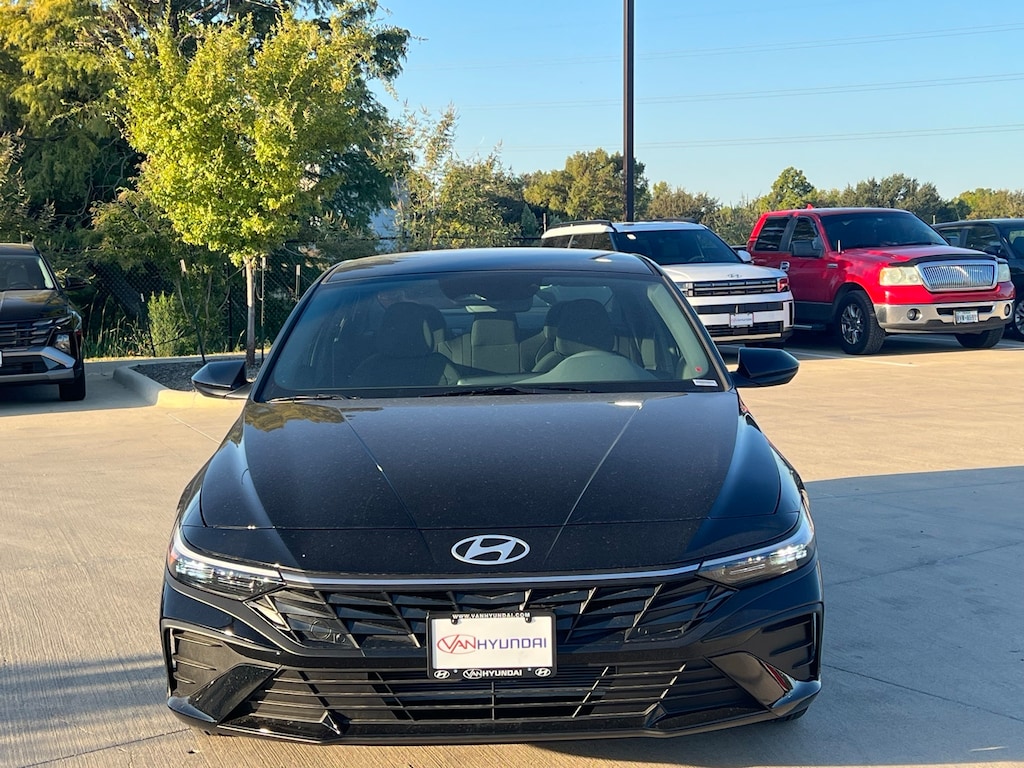 New 2025 Hyundai Elantra SEL Sport Sedan