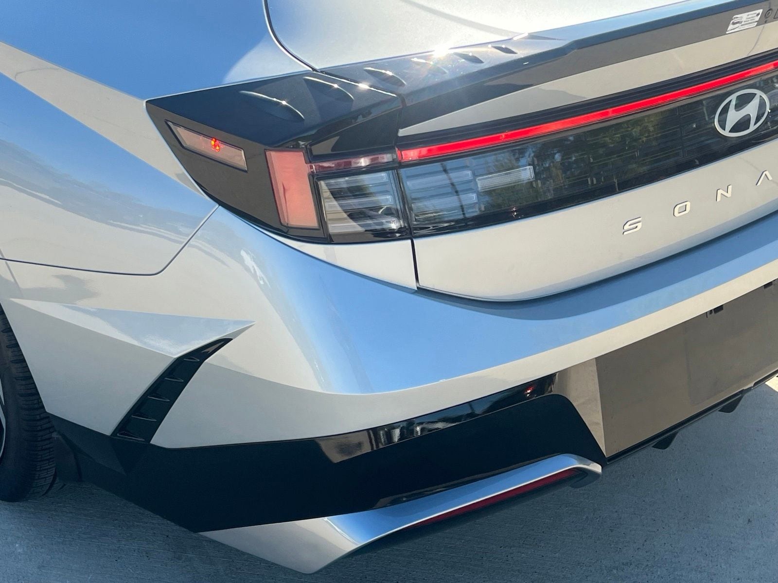 2026 Hyundai Sonata SEL - Photo 13