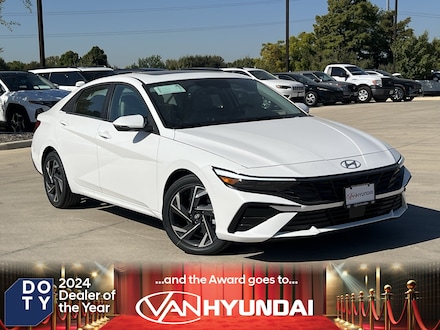 2025 Hyundai Elantra Limited Sedan