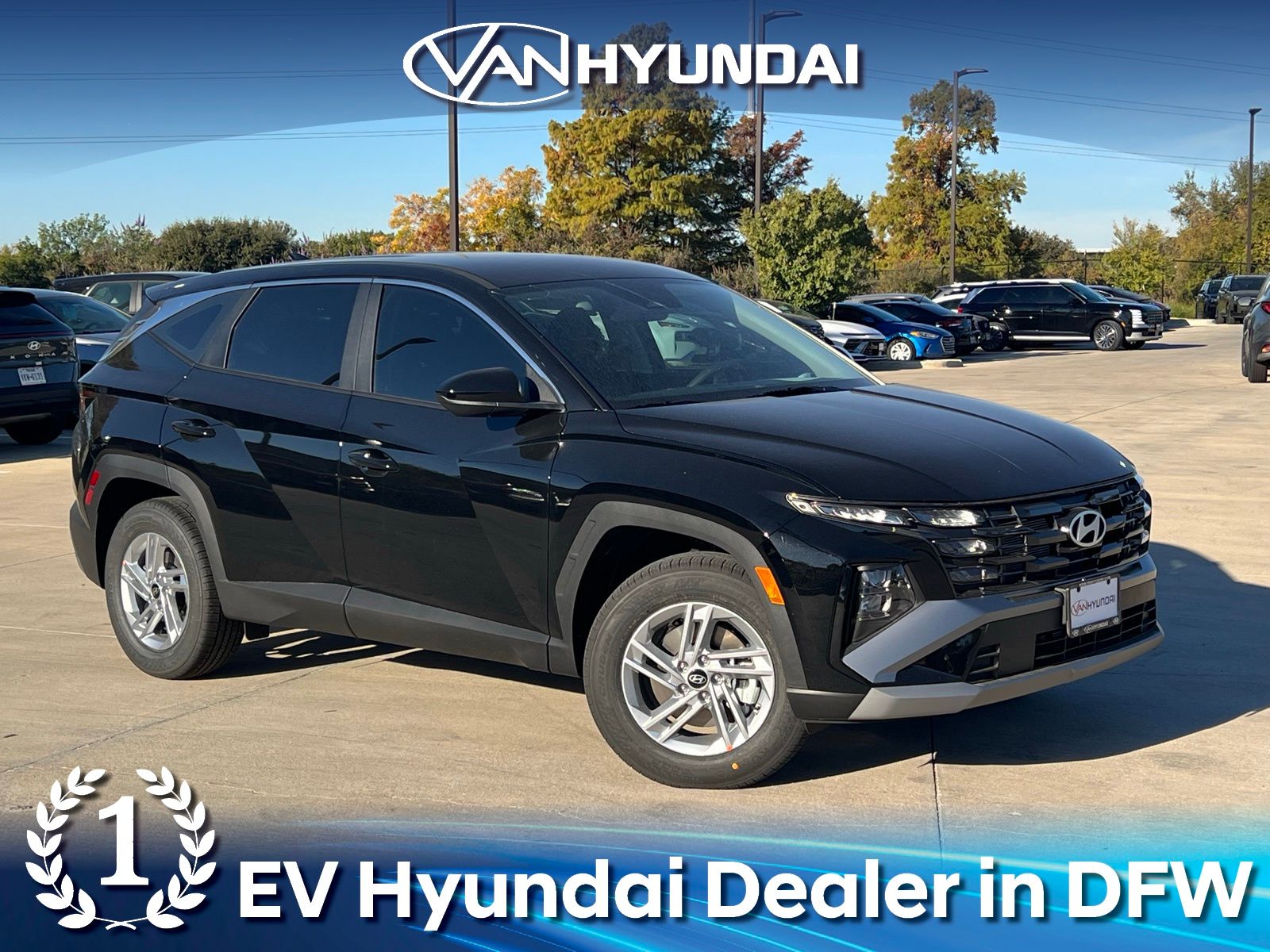 Phantom Black 2026 Hyundai Tucson SUV / Crossover Front-Wheel Drive 8-Speed Automatic