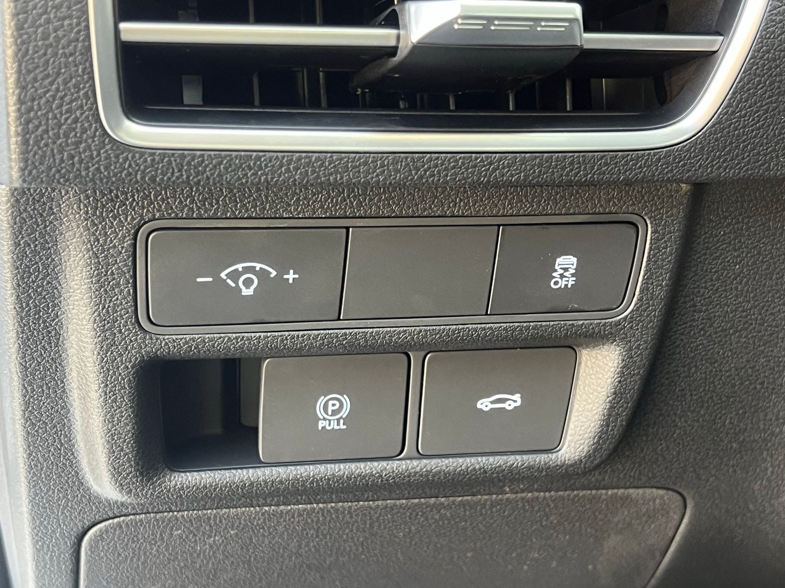 2026 Hyundai Sonata SEL - Photo 23