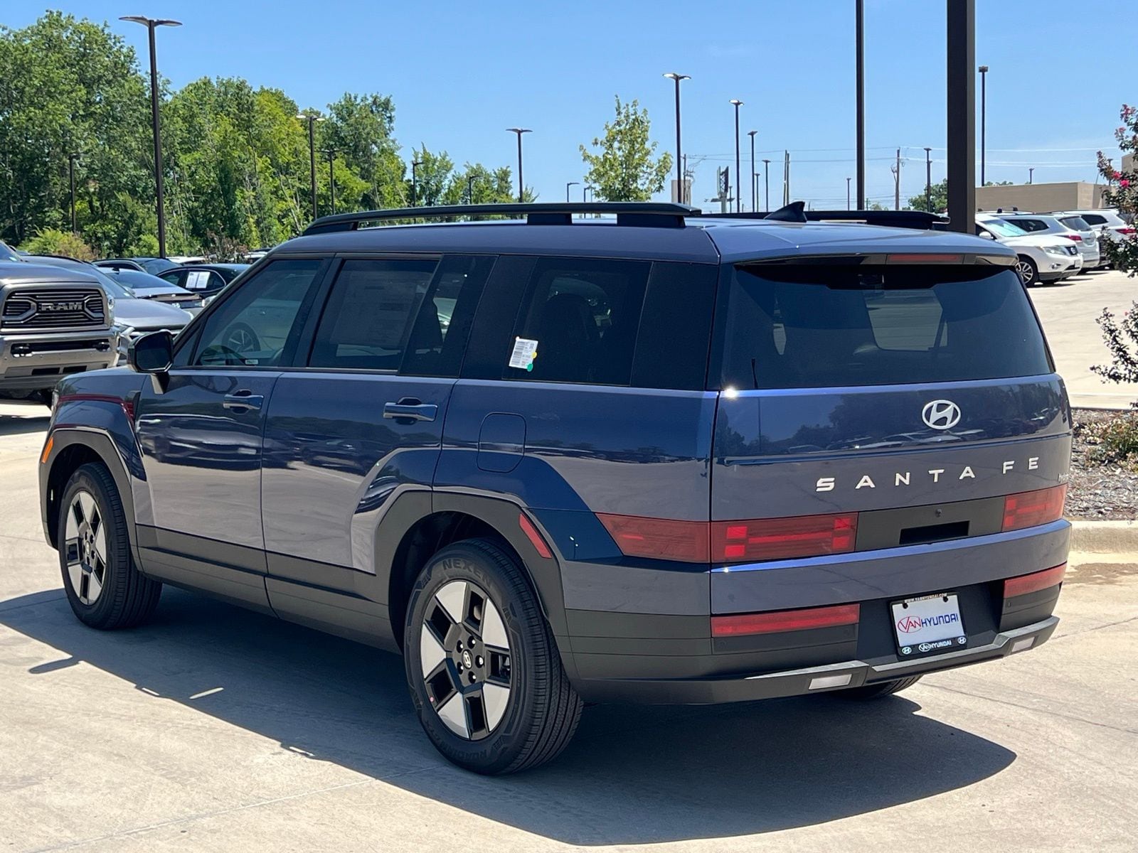 2026 Hyundai Santa Fe SEL - Photo 9