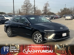 2026 Hyundai Sonata Hybrid Blue Sedan