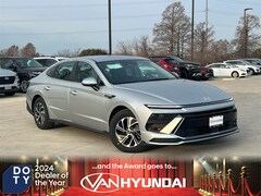 2026 Hyundai Sonata Hybrid SEL Sedan