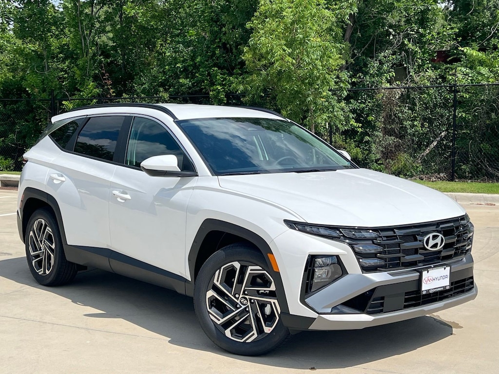 New 2026 Hyundai Tucson SEL Plus FWD SUV