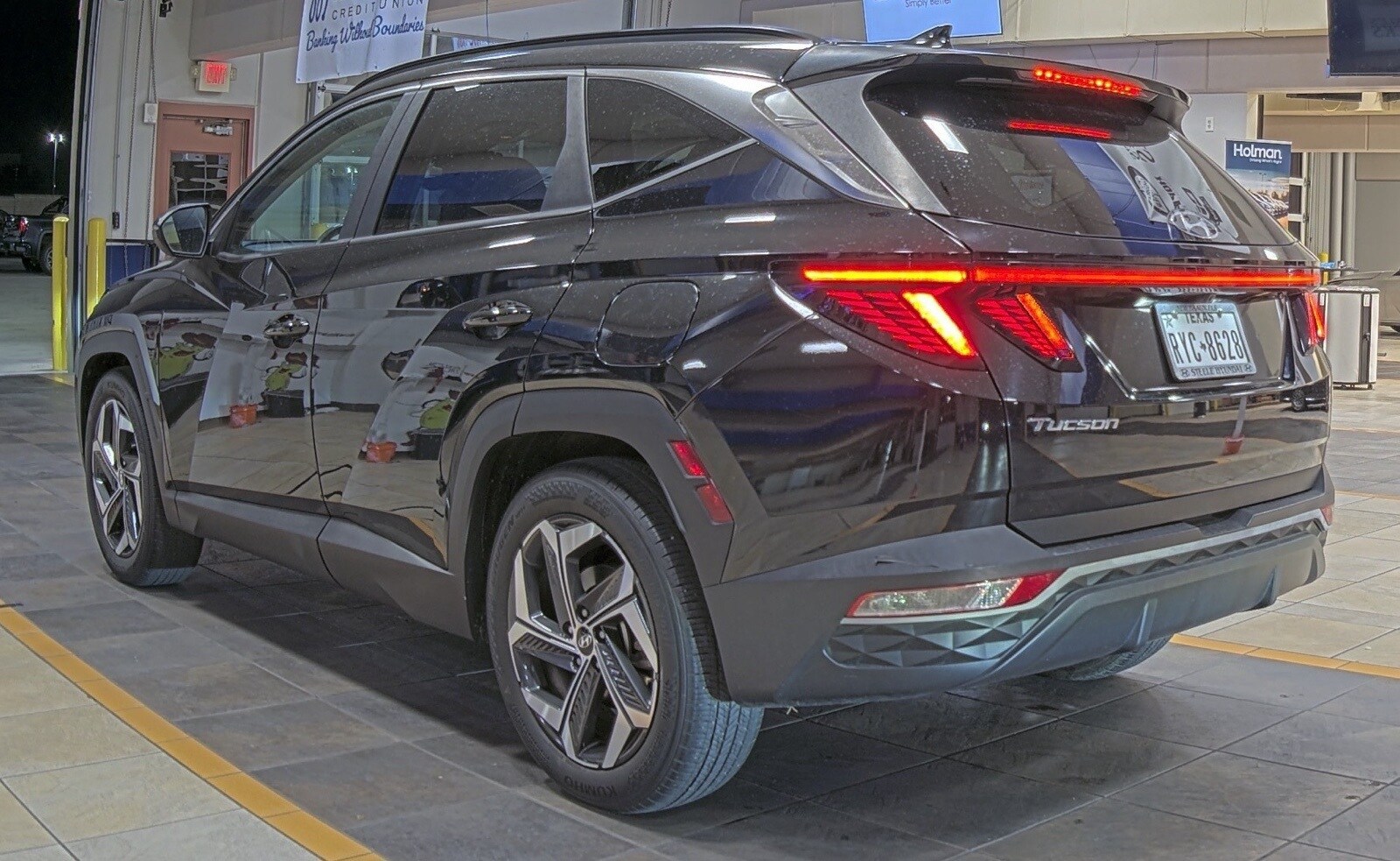 2022 Hyundai Tucson SEL photo 2