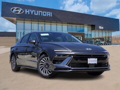 2025 Hyundai Sonata Hybrid Limited Sedan