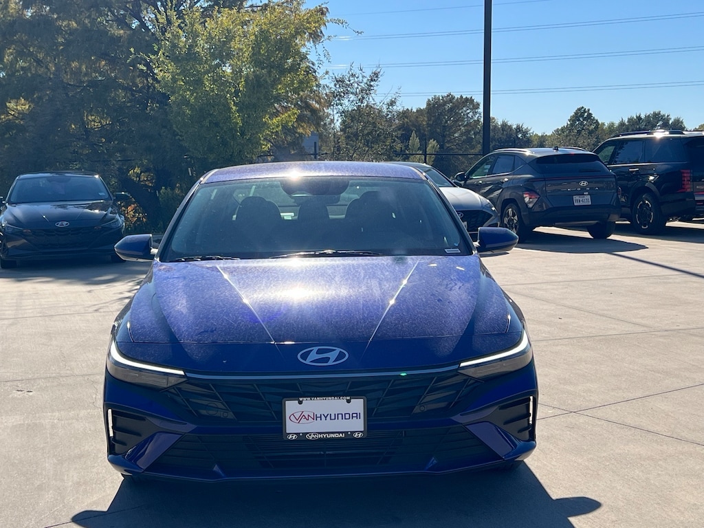 New 2026 Hyundai Elantra SE Sedan