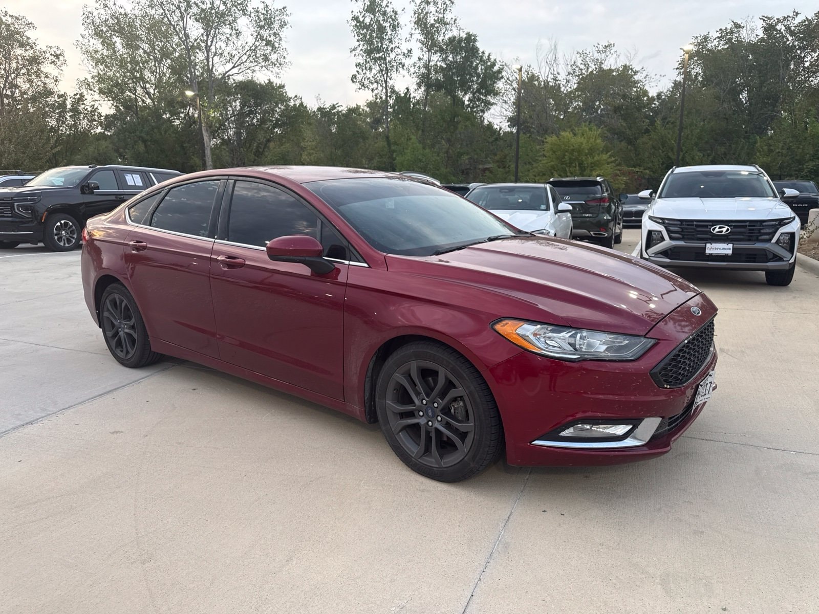 Used 2018 Ford Fusion SE with VIN 3FA6P0H71JR107041 for sale in Carrollton, TX