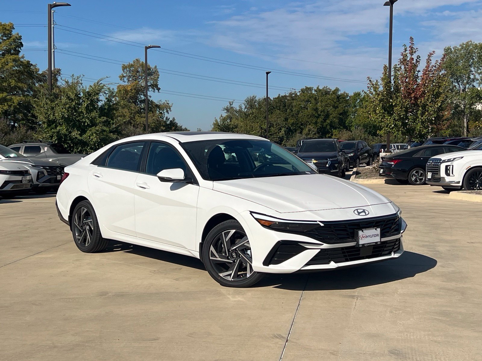 2026 Hyundai Elantra Hybrid Limited Sedan