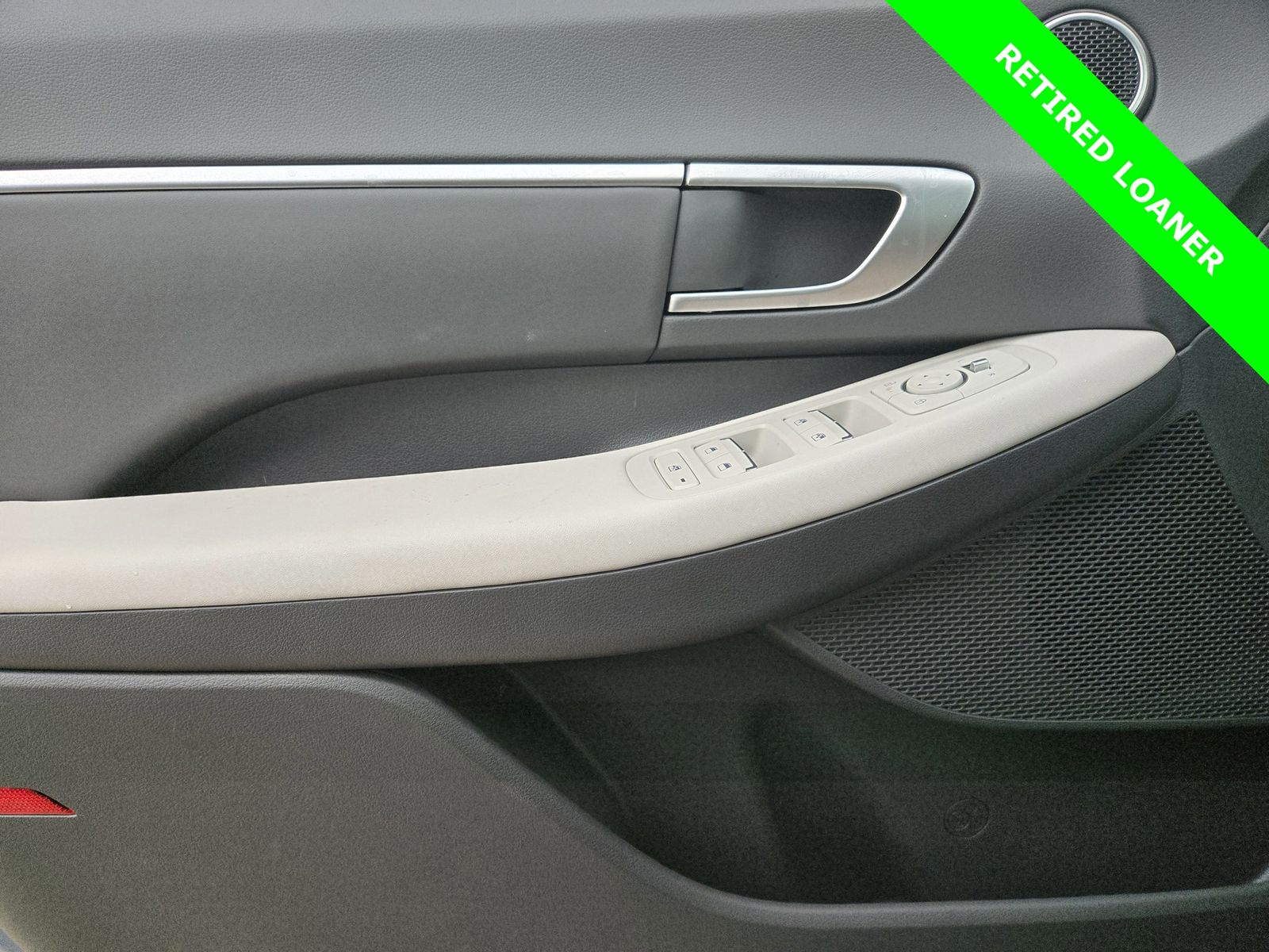 2025 Hyundai Sonata Hybrid SEL - Photo 15