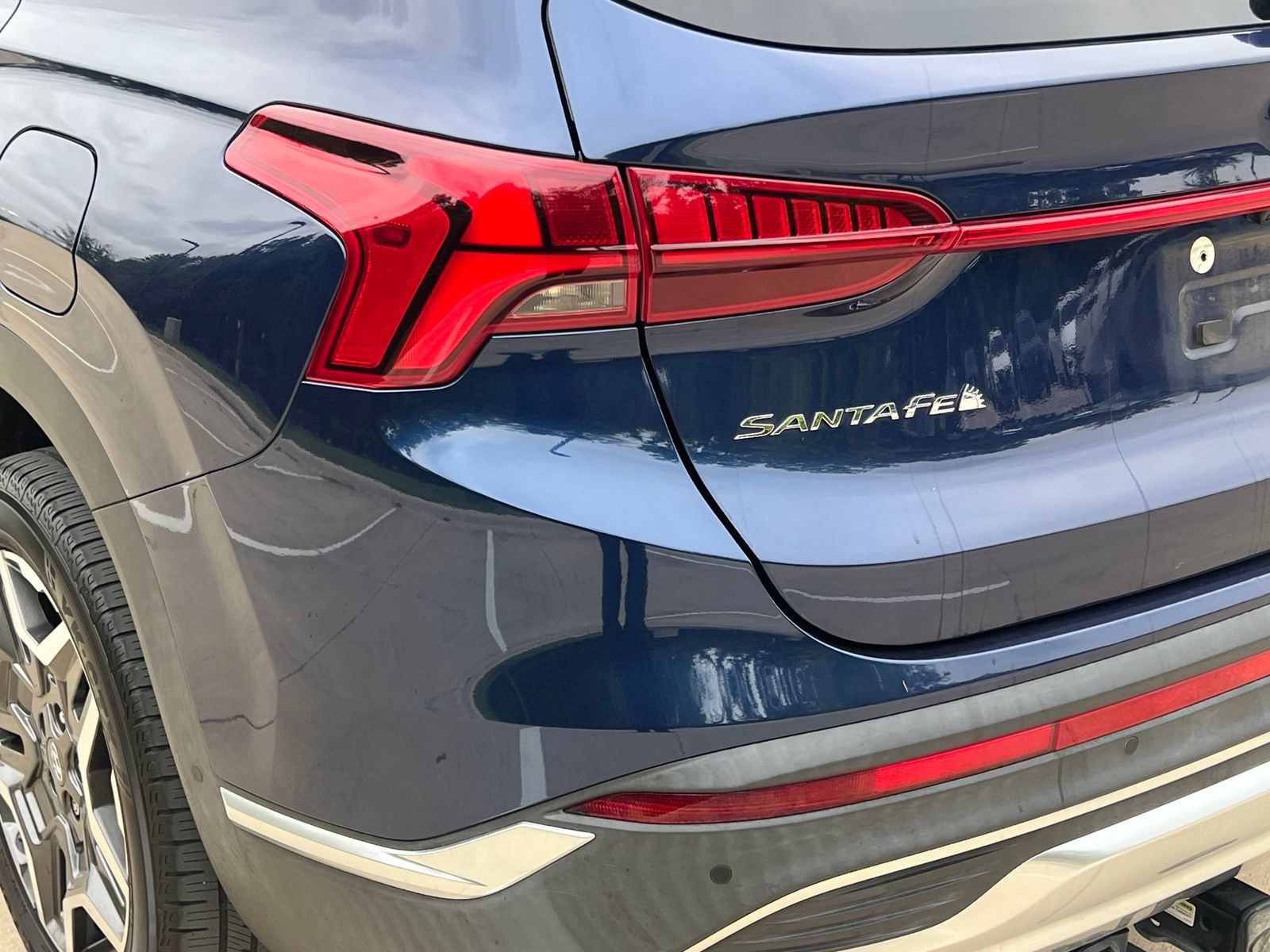 2023 Hyundai Santa Fe Limited - Photo 13