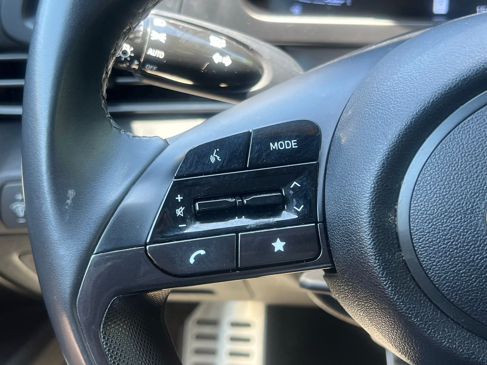 2025 Hyundai Elantra SEL - Photo 26