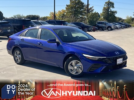 2026 Hyundai Elantra SE Sedan