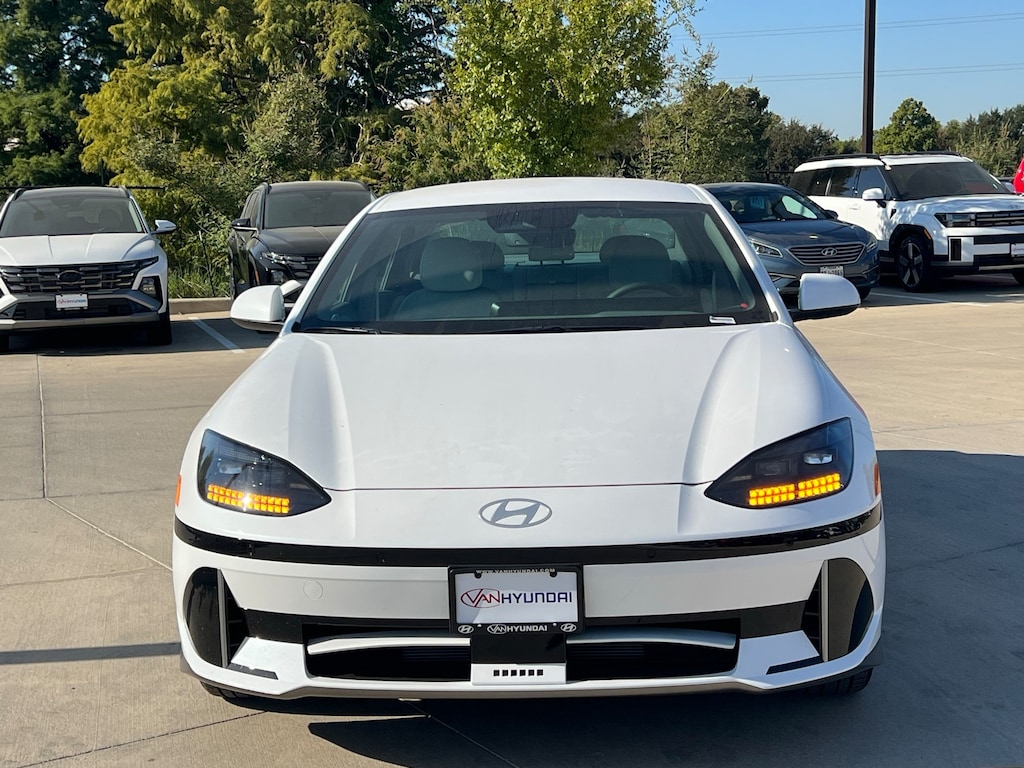 New 2025 Hyundai IONIQ 6 SEL Sedan