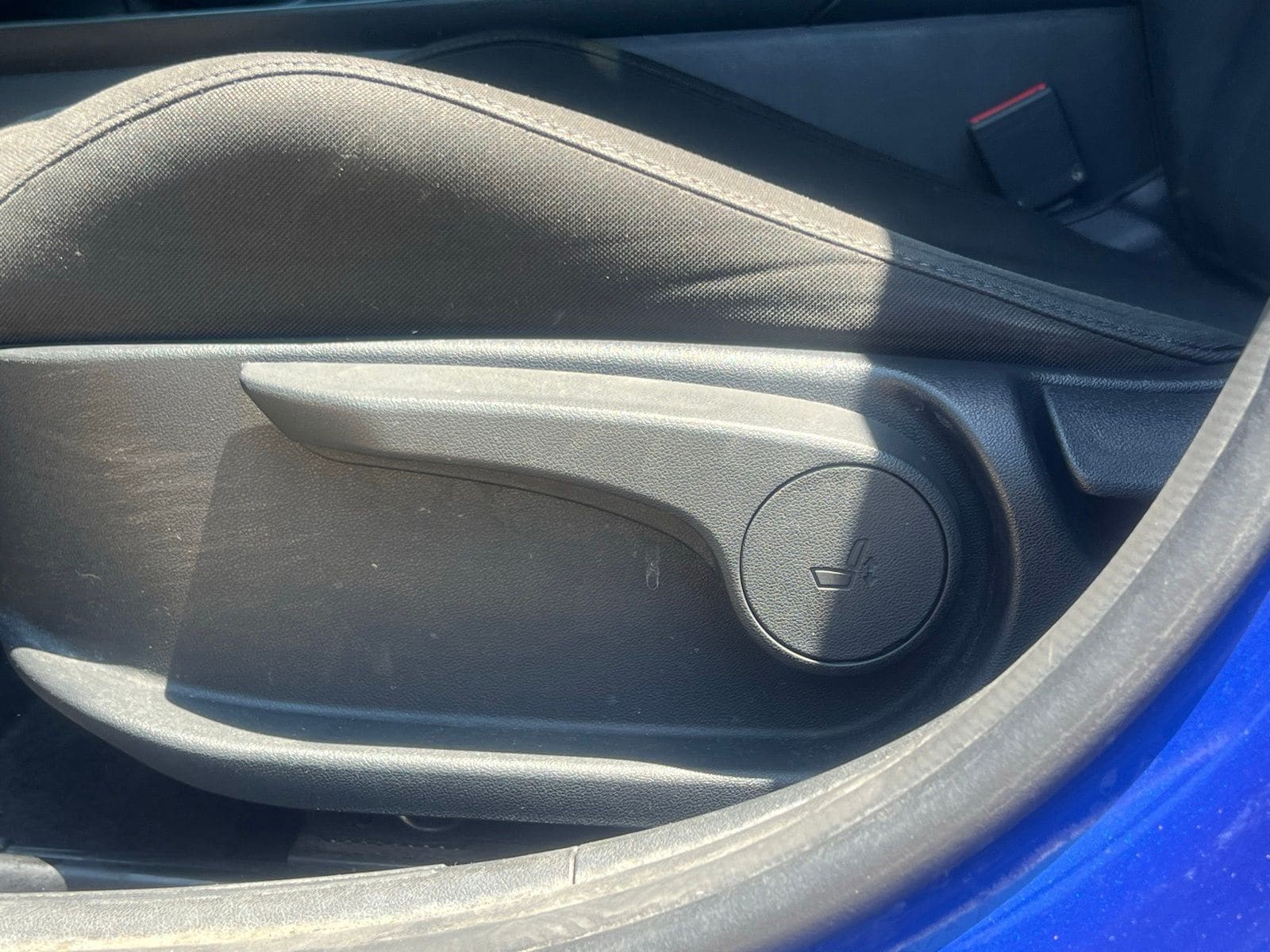 2025 Hyundai Elantra SEL - Photo 24