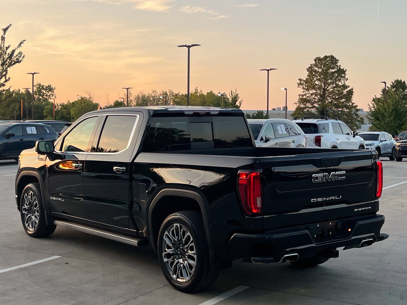 Used 2024 Onyx Black GMC Denali Ultimate image 10