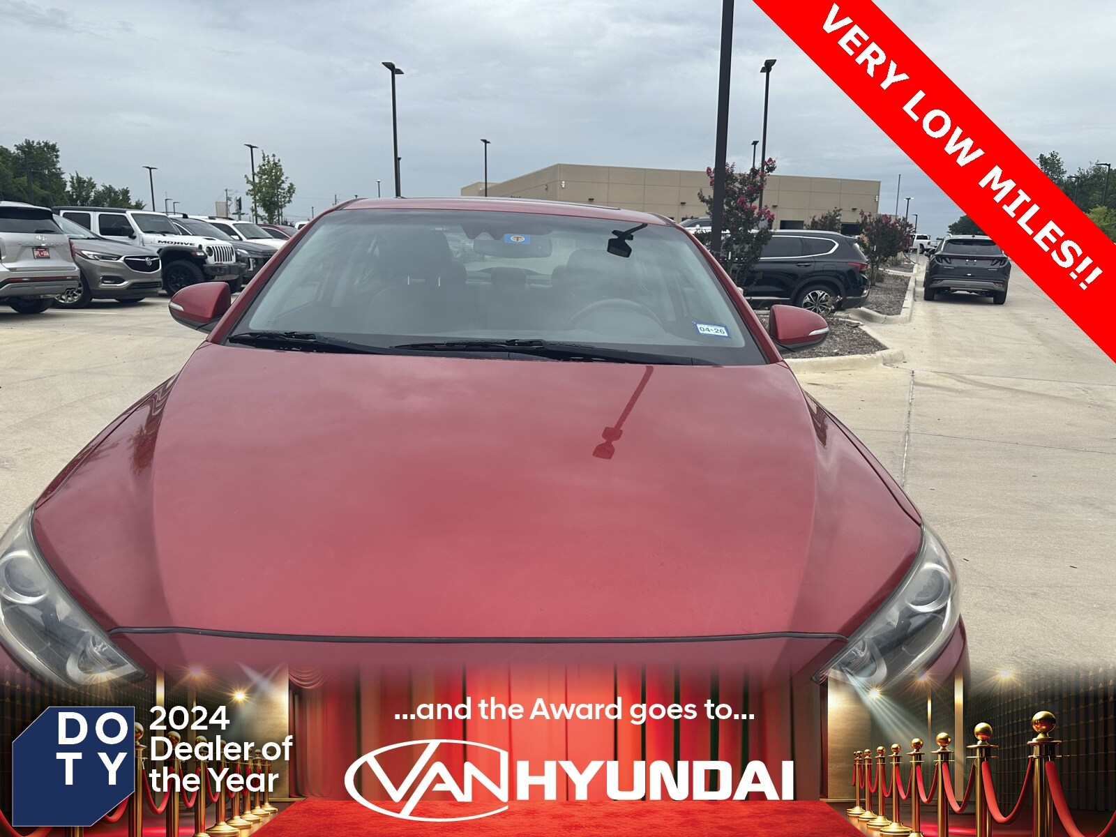 Used 2017 Hyundai Elantra Limited with VIN 5NPD84LF4HH104569 for sale in Carrollton, TX