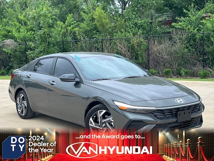 2025 Hyundai Elantra SEL Sport Sedan