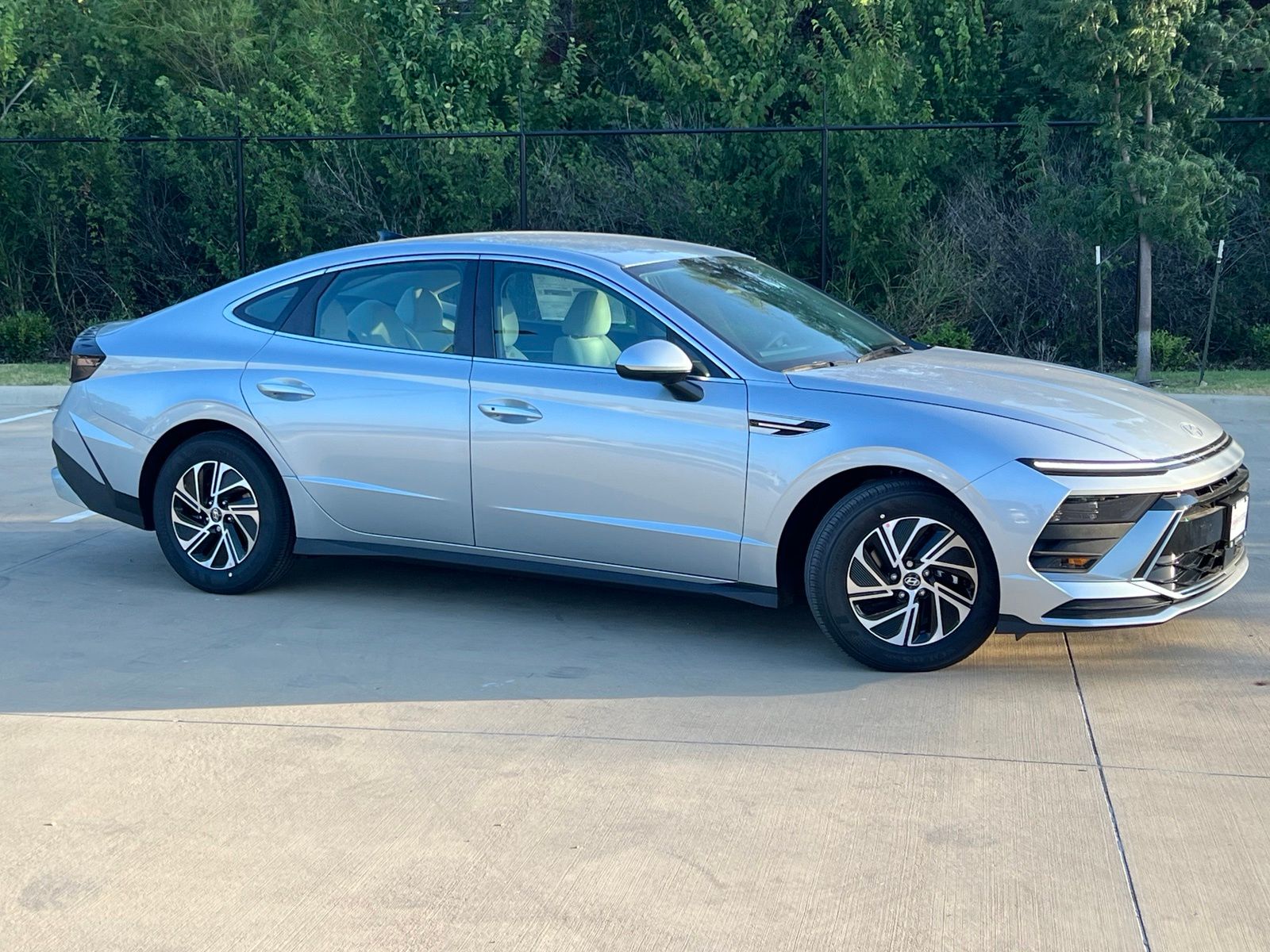 New 2026 Hyundai Sonata Hybrid Blue