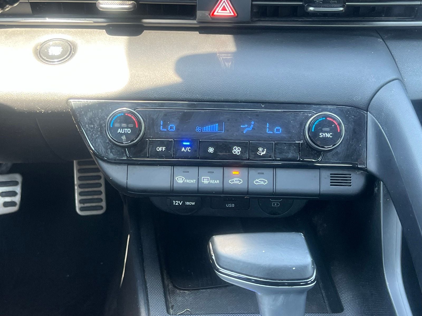 2025 Hyundai Elantra SEL - Photo 31