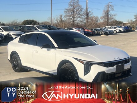 2025 Kia K4 GT-Line Turbo Sedan