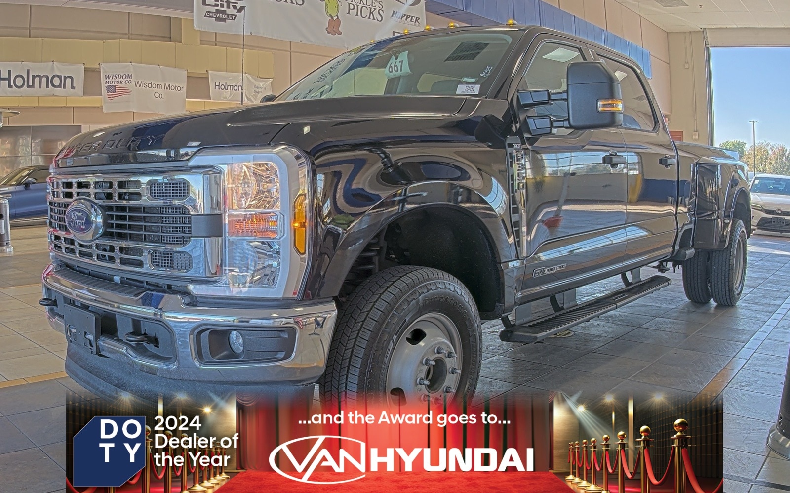 2024 Ford F-350 Super Duty XLT's photo