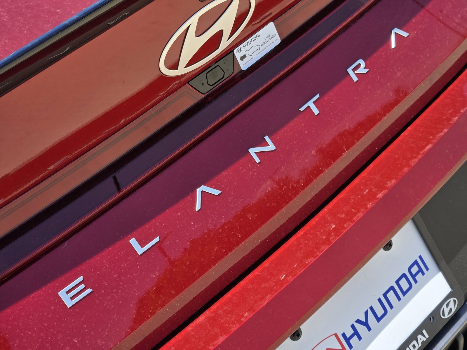2025 Hyundai Elantra SEL - Photo 7