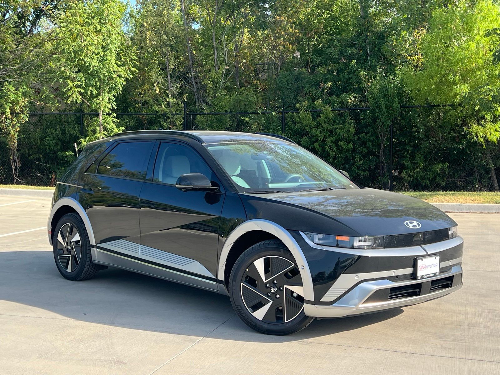 Black 2027 Hyundai Ioniq 5 SUV / Crossover  1-Speed Automatic